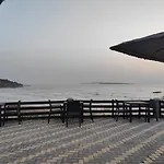Sea&sun View